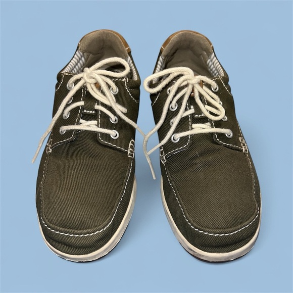 Clarks Est 1825 Men's Green Loafers - Picture 2 of 5